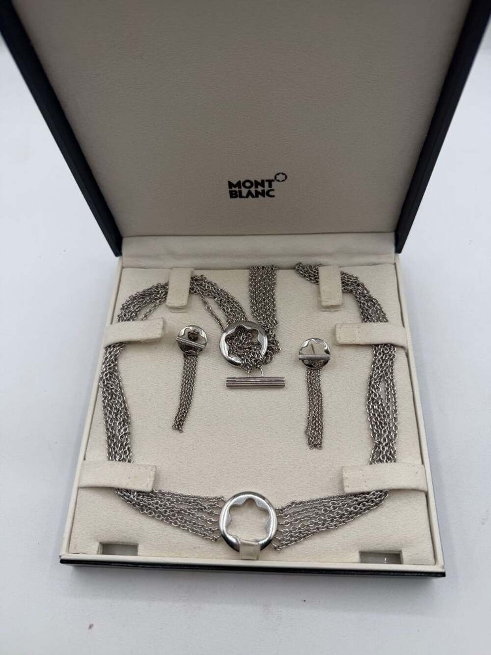 Montblanc Caress of a Star 925 Sterling Silver Necklace & Earrings Set